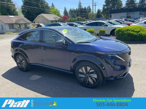 Used 2023 Nissan Ariya FWD image 12