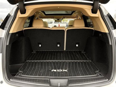 Certified 2024 Acura RDX w/ Technology Package image 33