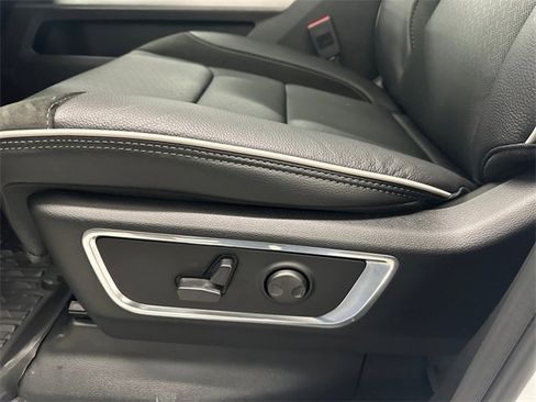 New 2026 RAM 1500 Laramie w/ Night Edition image 23
