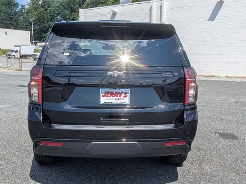 Certified 2023 Chevrolet Tahoe Z71 w/ Luxury Package AWD/4WD image 7