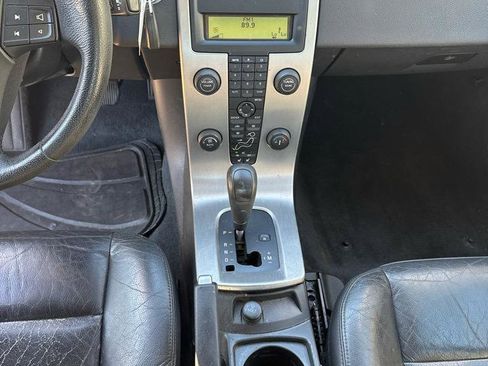 Used 2006 Volvo S40 T5 image 8