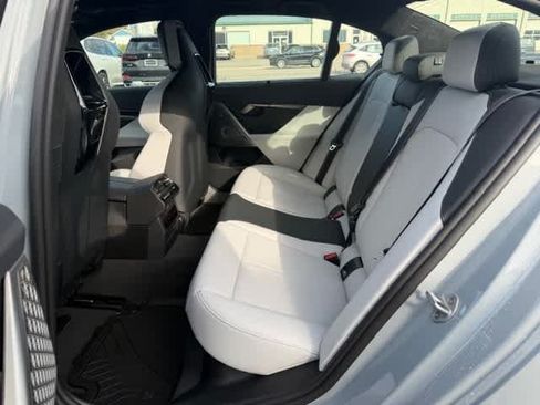 New 2026 BMW M5 w/ Carbon Package AWD/4WD image 26