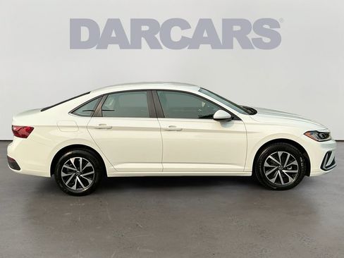 Used 2025 Volkswagen Jetta S FWD image 8