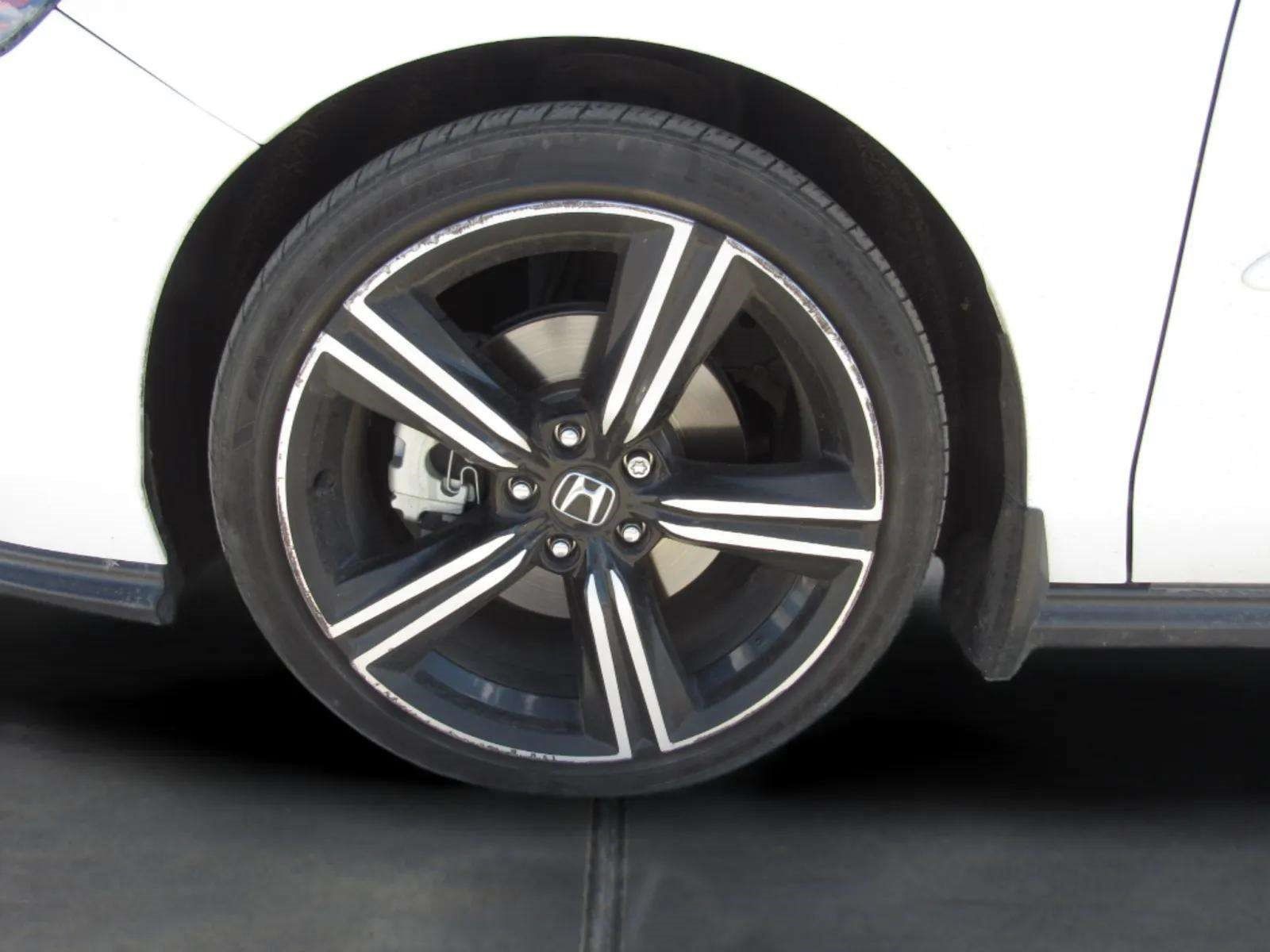 Used 2023 Honda Accord Sport image 5