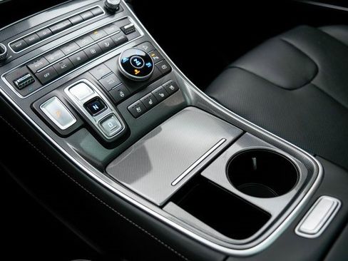 Used 2023 Hyundai Santa Fe Limited w/ Cargo Package image 26