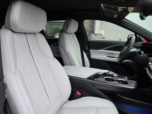 New 2026 Cadillac Lyriq Sport w/ LPO, Floor Liner Package image 28