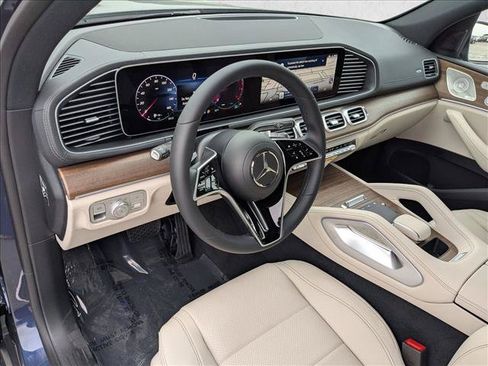 New 2026 Mercedes-Benz GLE 350 4MATIC image 3