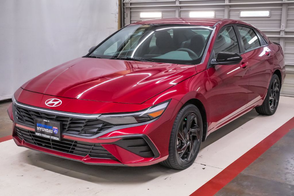 Certified 2026 Hyundai Elantra Sport FWD image 1