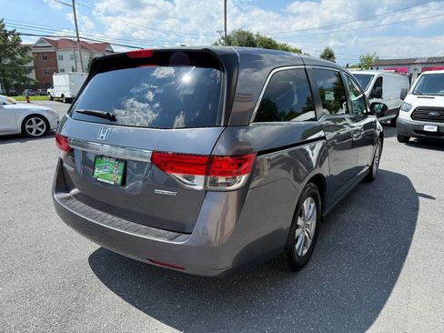 Used 2016 Honda Odyssey SE image 3