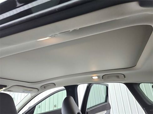 Used 2023 INFINITI QX50 Sensory w/ Accent Package image 22