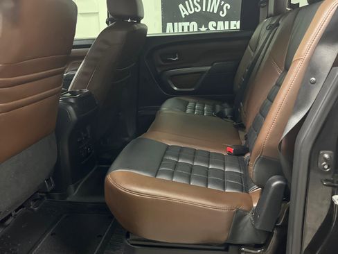 Used 2017 Nissan Titan Platinum Reserve image 22