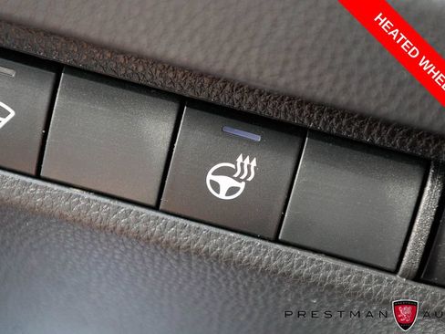 Used 2024 Toyota RAV4 XSE w/ Weather Package AWD/4WD image 7