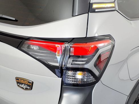 Used 2026 Subaru Forester Wilderness AWD/4WD image 5