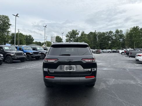 New 2026 Jeep Grand Cherokee L 4WD image 19