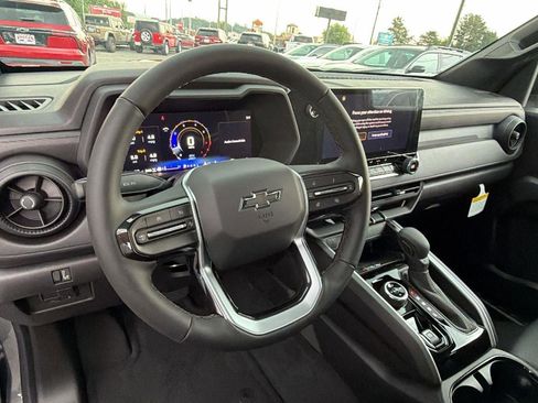 New 2026 Chevrolet Colorado Trail Boss AWD/4WD image 17