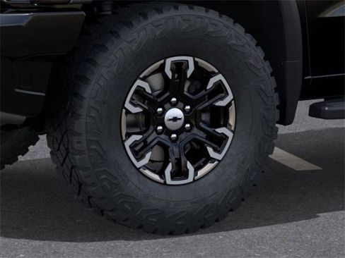 New 2026 Chevrolet Silverado 1500 ZR2 image 10