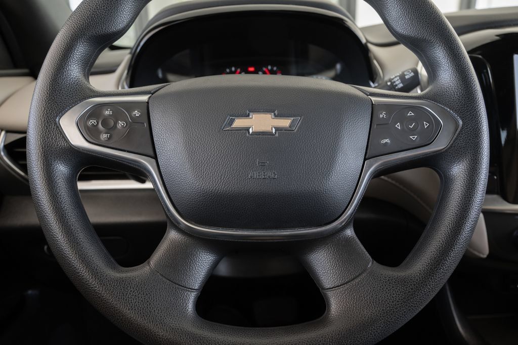Used 2023 Chevrolet Traverse LS w/ Safety Package FWD image 21