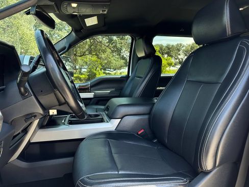 Used 2022 Ford F250 Lariat w/ Lariat Value Package AWD/4WD image 13