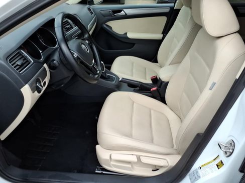 Used 2018 Volkswagen Jetta SE FWD image 15