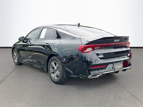 Used 2022 Kia K5 LXS FWD image 5