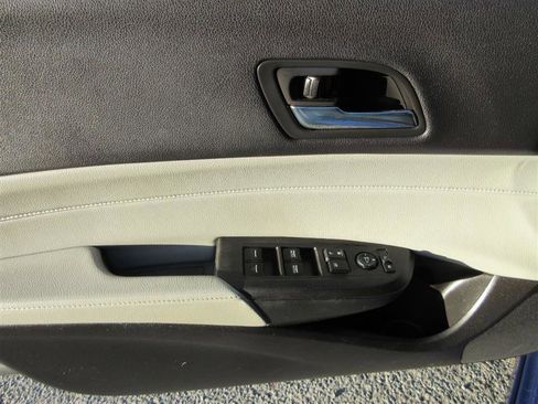 Used 2018 Acura ILX w/ Special Edition Package image 11