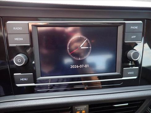 Used 2021 Volkswagen Jetta SE w/ SE Cold Weather Package FWD image 20