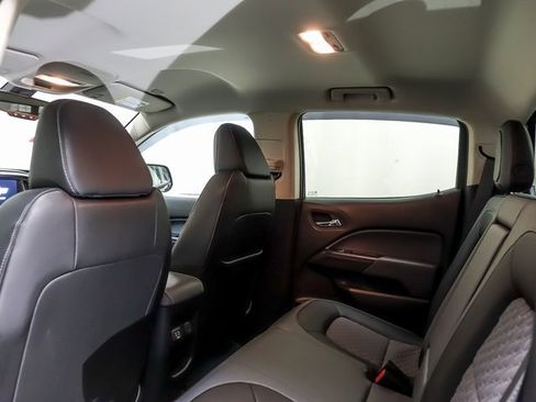 Used 2022 Chevrolet Colorado Z71 image 11