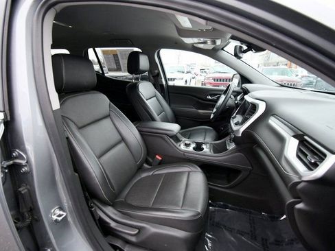 Used 2023 GMC Acadia SLT AWD/4WD image 36