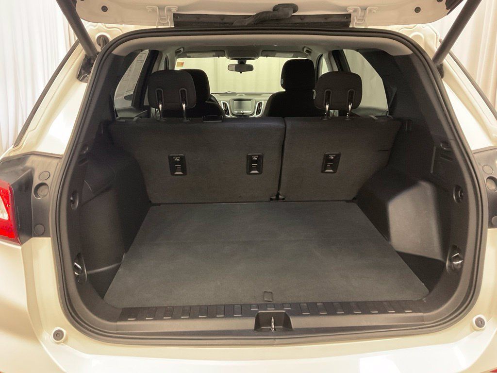 Used 2018 Chevrolet Equinox LT AWD/4WD image 9