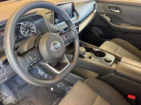 Used 2021 Nissan Rogue SV AWD/4WD image 11