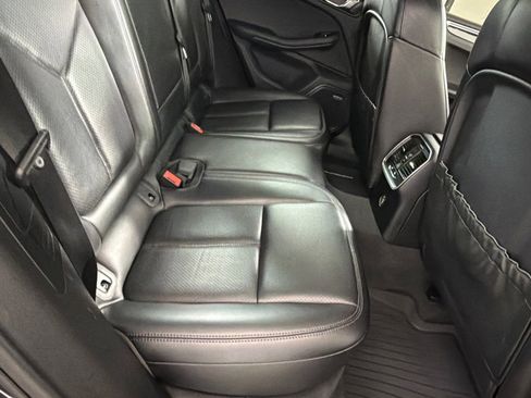 Used 2018 Porsche Macan image 25