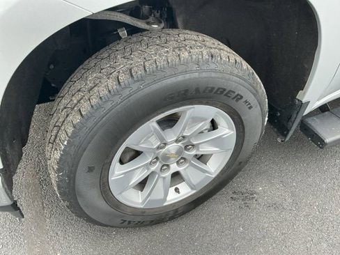 Used 2022 Chevrolet Silverado 1500 LT image 31