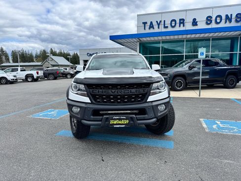 Used 2019 Chevrolet Colorado ZR2 w/ Colorado ZR2 Bison Edition image 2