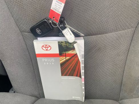 Used 2015 Toyota Prius Two FWD image 38