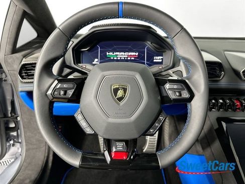 Used 2023 Lamborghini Huracan Tecnica RWD image 13