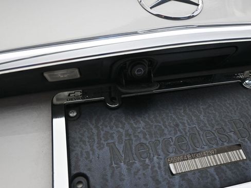 Used 2018 Mercedes-Benz C 300 Sedan image 40