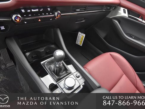 New 2026 MAZDA MAZDA3 2.5 S Hatchback w/ Premium Pkg image 32