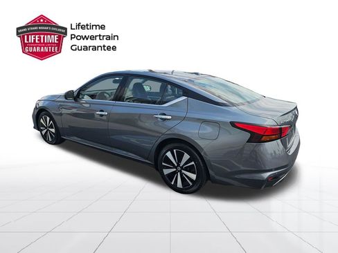 Used 2020 Nissan Altima 2.5 SL FWD image 3