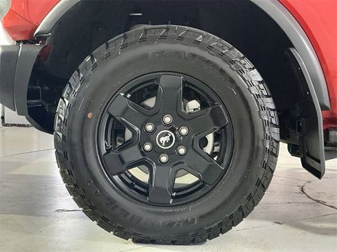 Used 2023 Ford Bronco Black Diamond image 20