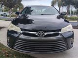 Used 2017 Toyota Camry LE image 3
