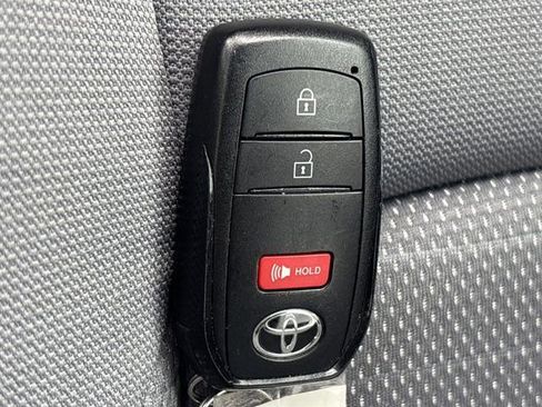 Used 2025 Toyota Corolla Cross AWD Hybrid image 38
