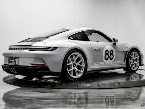 Used 2024 Porsche 911 GT3 RS image 18