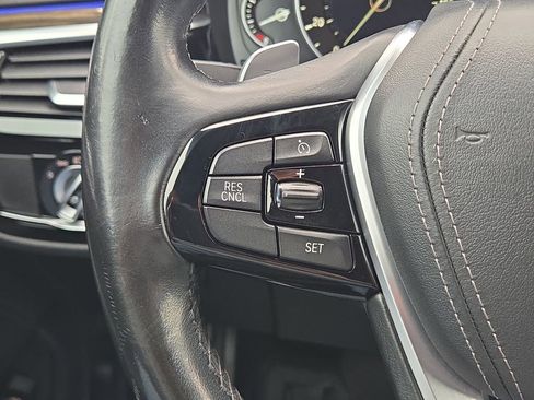 Used 2019 BMW 530i xDrive w/ Convenience Package image 29