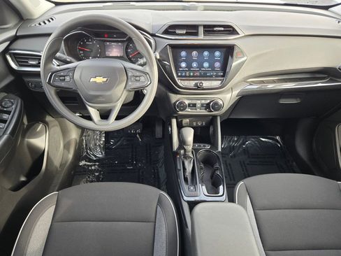 Certified 2023 Chevrolet TrailBlazer LT w/ Convenience Package image 17