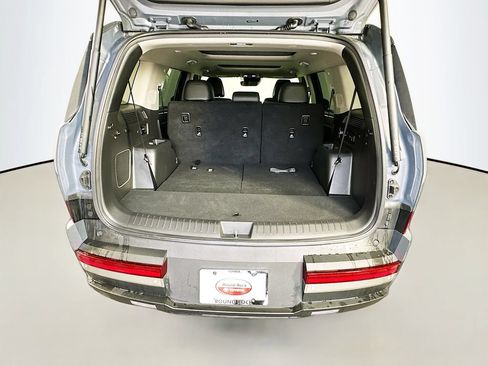 Used 2024 Hyundai Santa Fe Limited FWD image 28