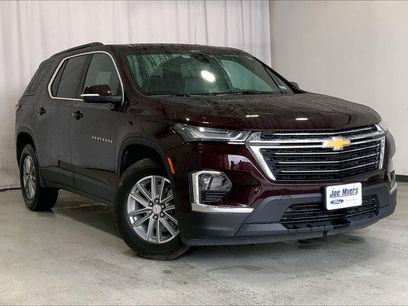 Used 2023 Chevrolet Traverse LT
