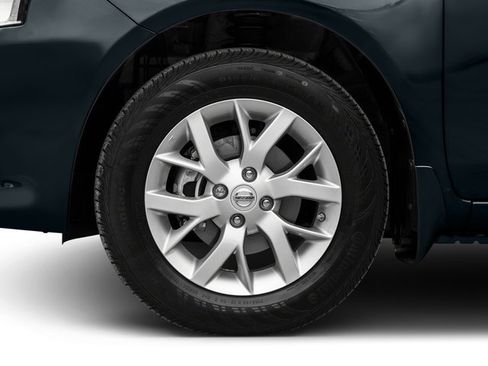 Used 2017 Nissan Versa SV image 12