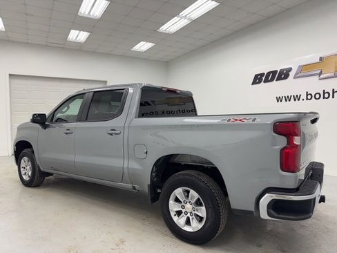 Used 2025 Chevrolet Silverado 1500 LT image 7
