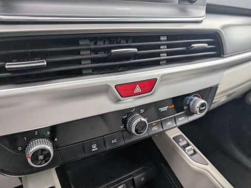 Used 2021 Kia Telluride S image 21