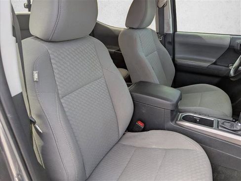 Used 2022 Toyota Tacoma SR5 image 28